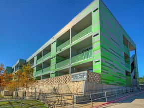 4004 Banister LN 207, Austin TX 78704