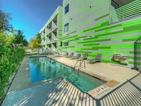 4004 Banister LN 207, Austin TX 78704