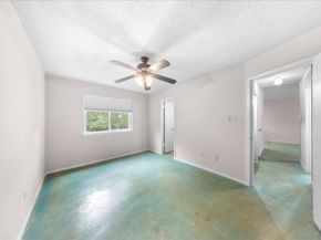 1015 E Yager LN 187, Austin TX 78753