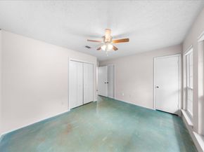 1015 E Yager LN 187, Austin TX 78753