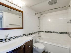 3110 Red River ST 220, Austin TX 78705