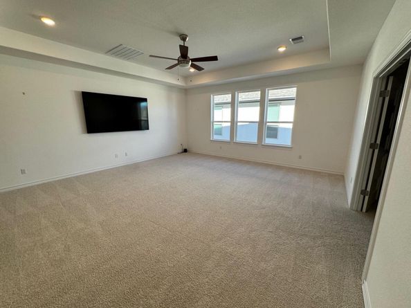 309 Wolf Ridge RD, Georgetown TX 78628