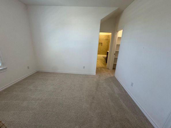 309 Wolf Ridge RD, Georgetown TX 78628