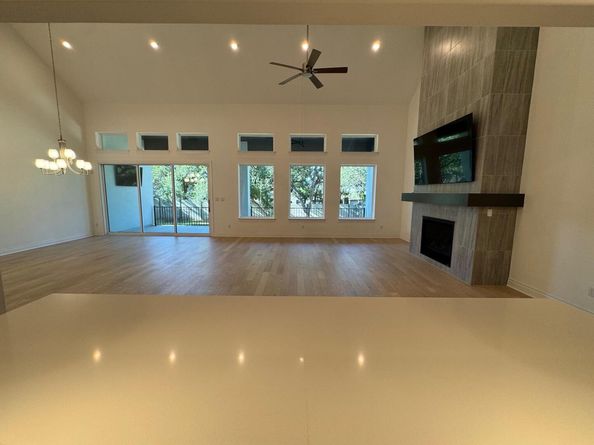 309 Wolf Ridge RD, Georgetown TX 78628