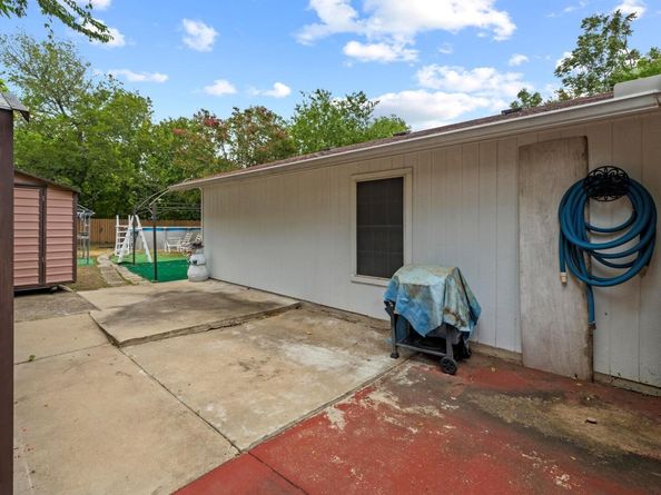 4604 Munson ST, Austin TX 78721