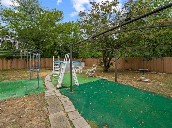 4604 Munson ST, Austin TX 78721