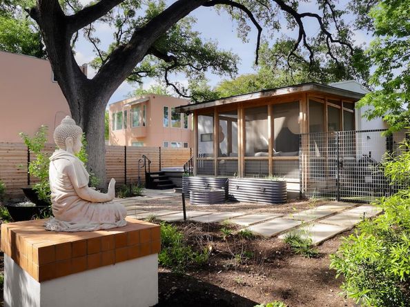 713 E 32nd ST, Austin TX 78705