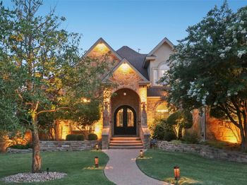 122 Silverstone DR
