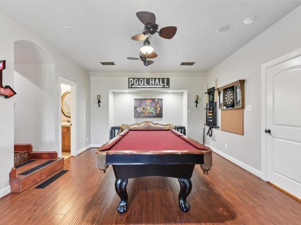 122 Silverstone DR, Georgetown TX 78633