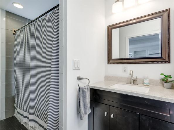 5323 Downs DR, Austin TX 78721