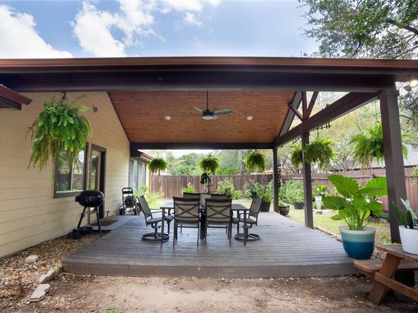 11609 Loweswater LN, Austin TX 78754