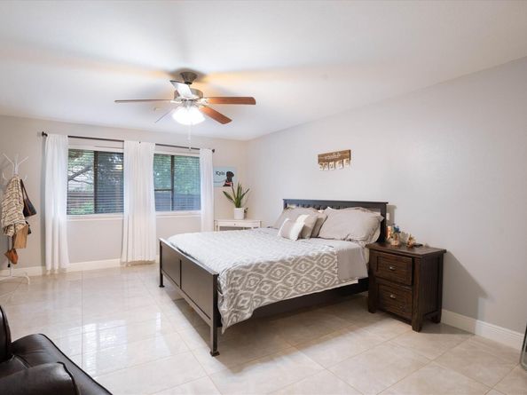 11609 Loweswater LN, Austin TX 78754