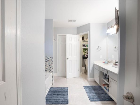 11609 Loweswater LN, Austin TX 78754