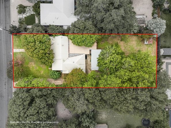 1206 Ruth Ave, Austin TX 78757