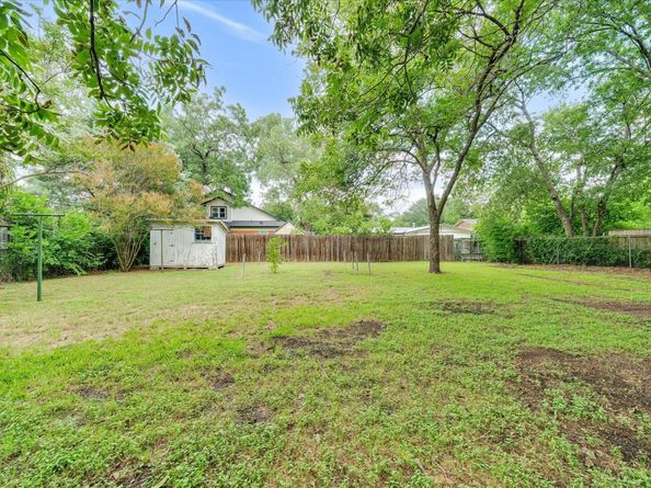 1206 Ruth Ave, Austin TX 78757