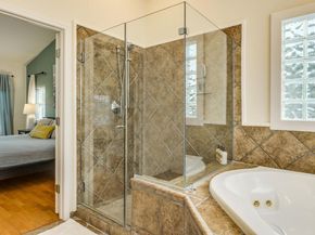 6003 Rittenhouse Shore DR, Austin TX 78734