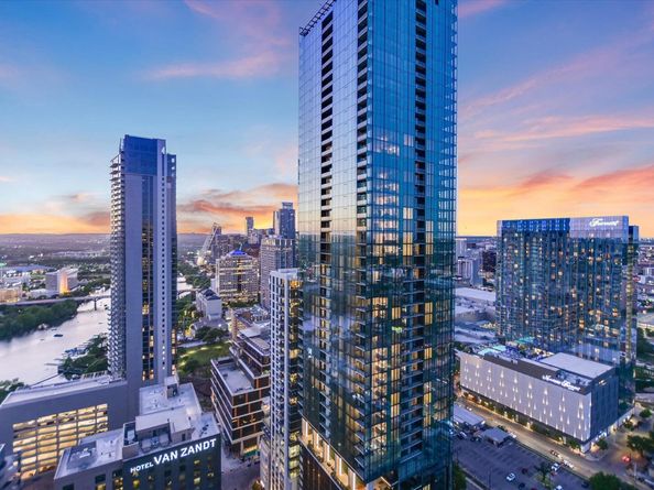 84 East Ave 3909, Austin TX 78701