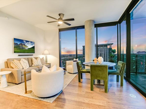 84 East Ave 3909, Austin TX 78701