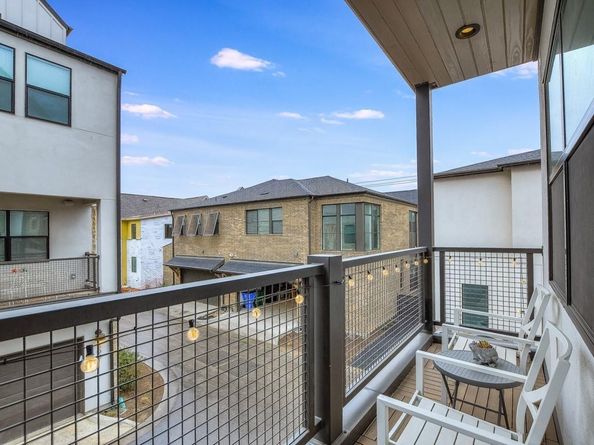 3900 Vantage DR 135, Austin TX 78731
