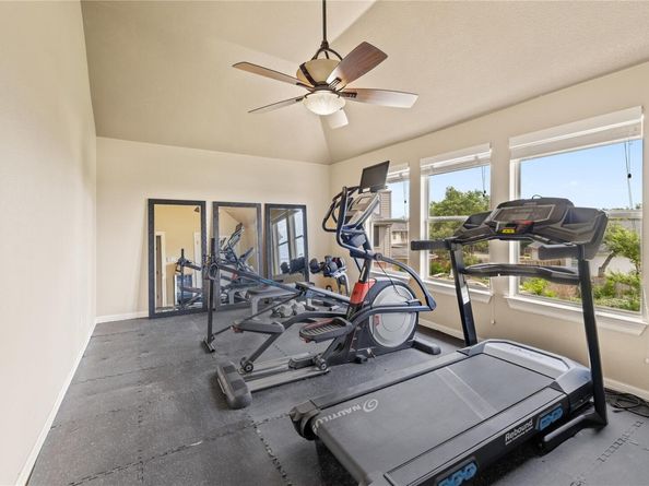 100 S Ridge CIR, Georgetown TX 78628
