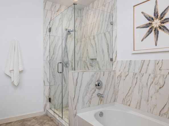 360 Nueces ST 1612, Austin TX 78701