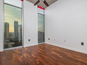 360 Nueces ST 1612, Austin TX 78701