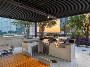 360 Nueces ST 1612, Austin TX 78701