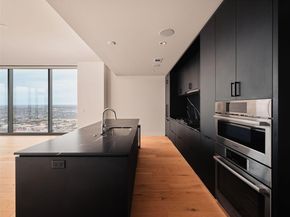 44 East Ave 4201, Austin TX 78701