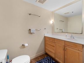 711 W 26th ST 508, Austin TX 78705