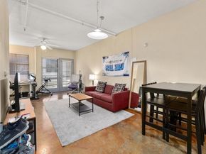 711 W 26th ST 508, Austin TX 78705