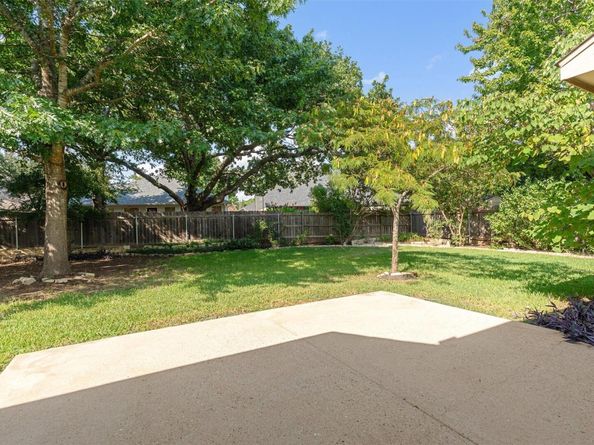 4233 Kingsburg DR, Round Rock TX 78681