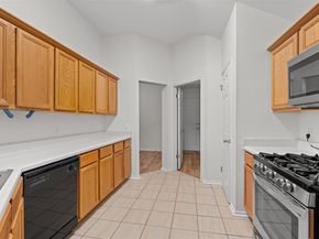 4233 Kingsburg DR, Round Rock TX 78681