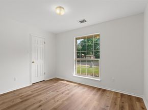 4233 Kingsburg DR, Round Rock TX 78681