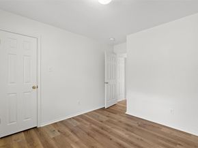 4233 Kingsburg DR, Round Rock TX 78681