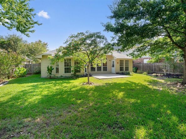 4233 Kingsburg DR, Round Rock TX 78681
