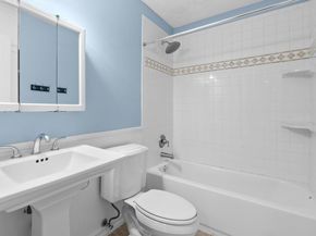 407 E 45th ST 108, Austin TX 78751