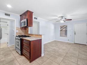 407 E 45th ST 108, Austin TX 78751