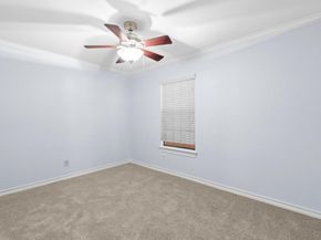 407 E 45th ST 108, Austin TX 78751