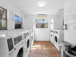 407 E 45th ST 108, Austin TX 78751