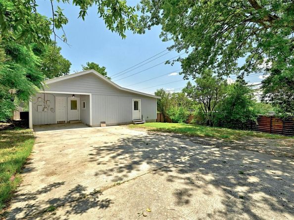 1200 Walnut Ave, Austin TX 78702