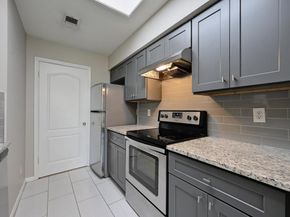 6000 Shepherd Mountain Cv 107, Austin TX 78730