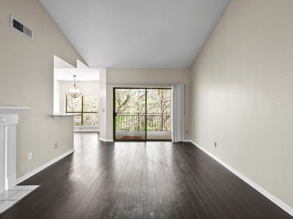 6000 Shepherd Mountain Cv 107, Austin TX 78730