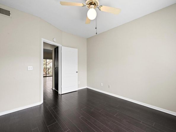 6000 Shepherd Mountain Cv 107, Austin TX 78730