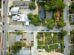 2205 Coleto ST, Austin TX 78722