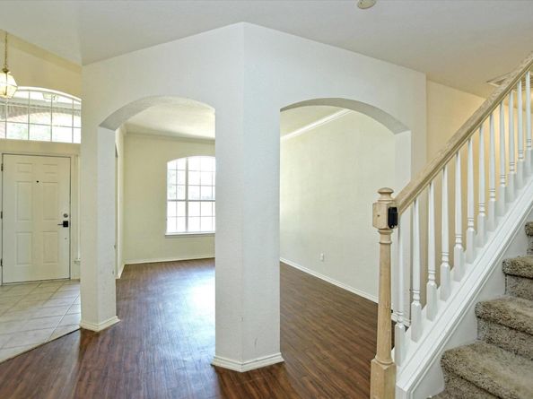 301 Gulfstream DR, Georgetown TX 78626