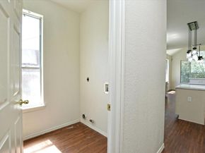 301 Gulfstream DR, Georgetown TX 78626