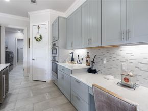 22126 Briarcliff DR, Spicewood TX 78669