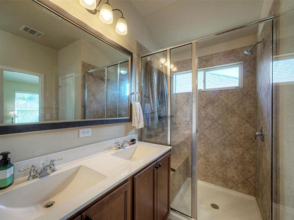 609 Noatak TRL, Pflugerville TX 78660