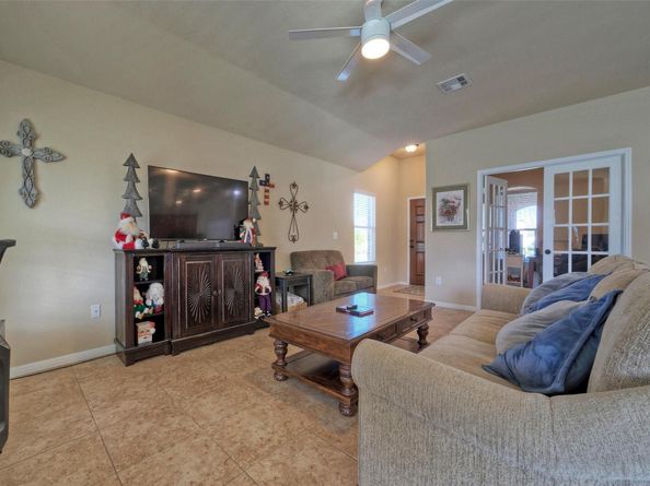 609 Noatak TRL, Pflugerville TX 78660