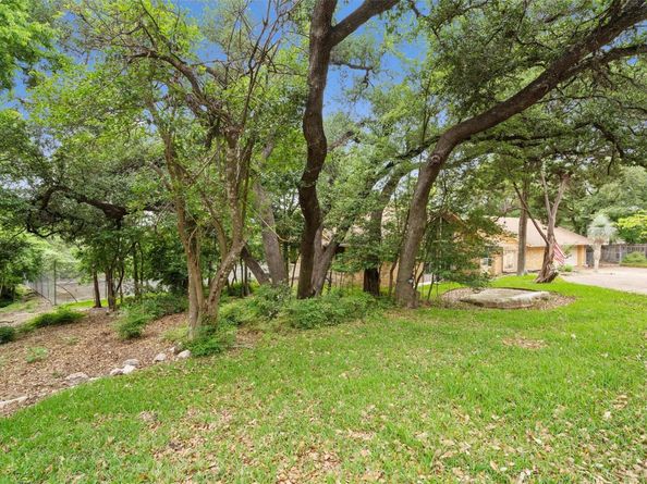 8910 Wildridge DR, Austin TX 78759